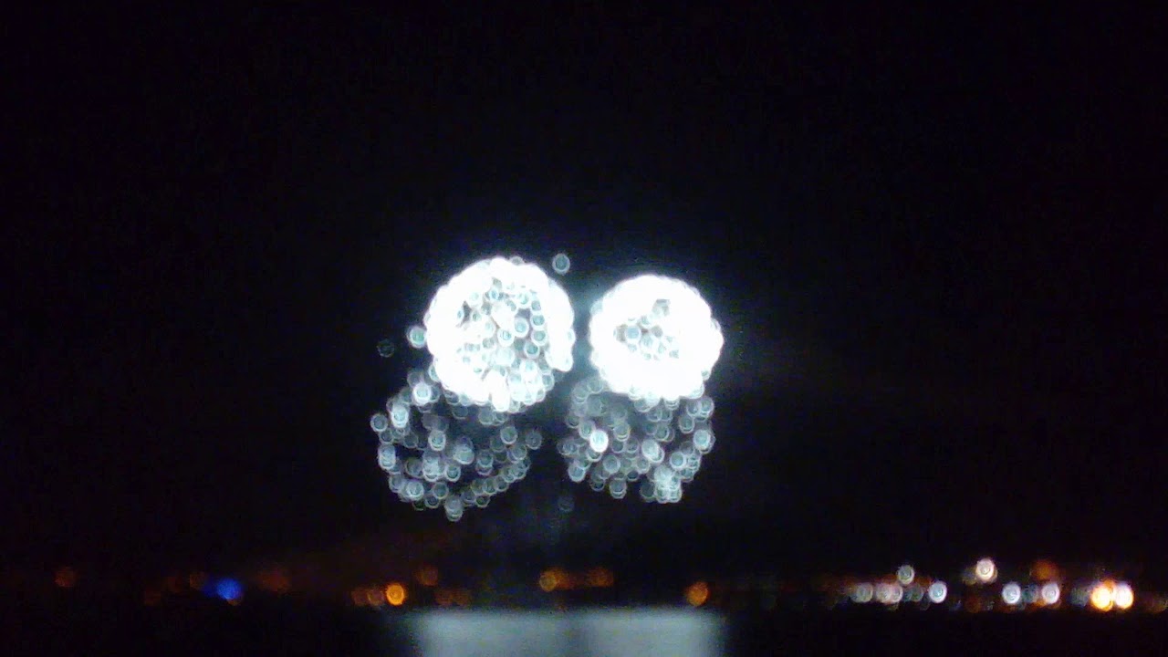 Feux d'artifice du 30 Décembre 2018 . Marignane.