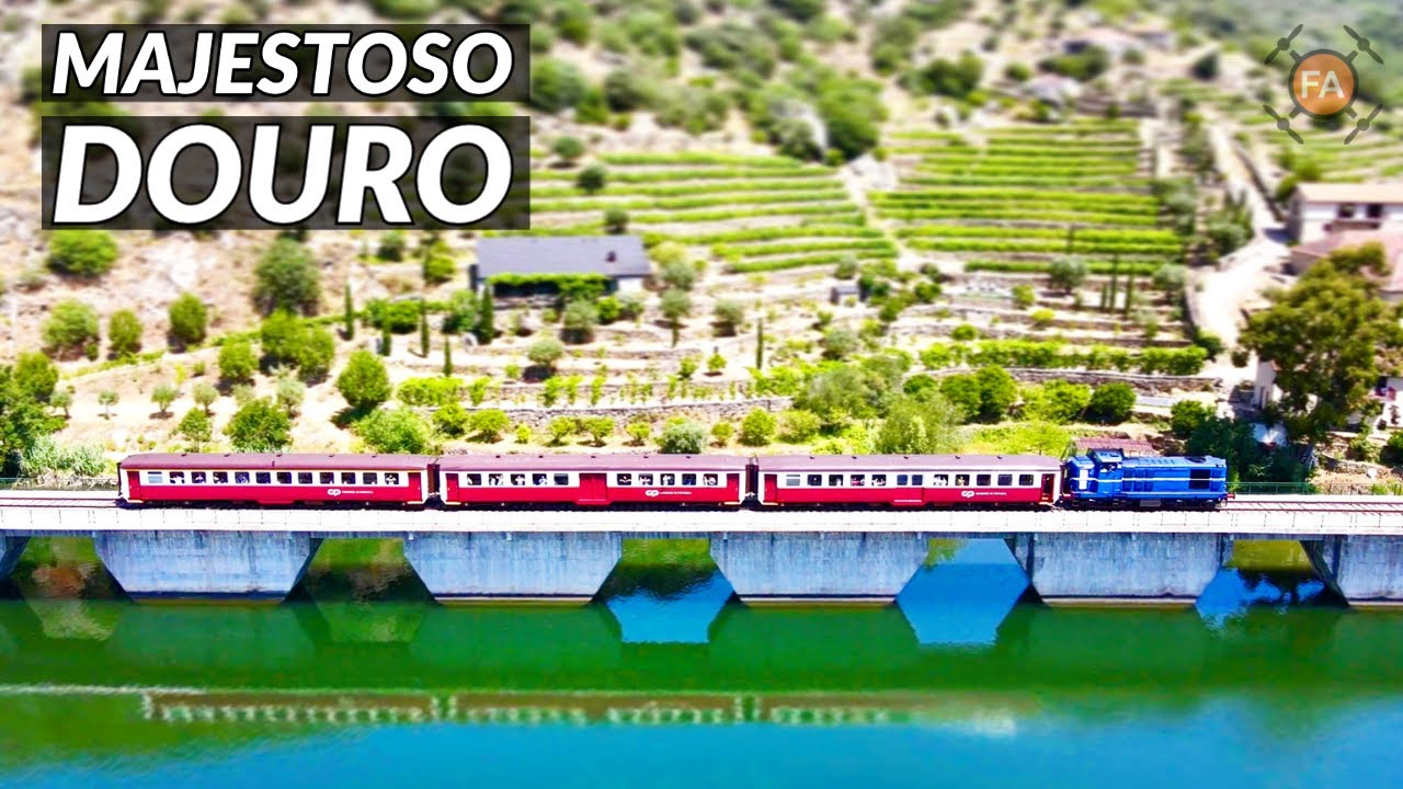 MAIS um COMBOIO - DRONE no Cais da Ferradosa - Rio Douro - Douro Vinhateiro - Comboio MiraDouro 4K