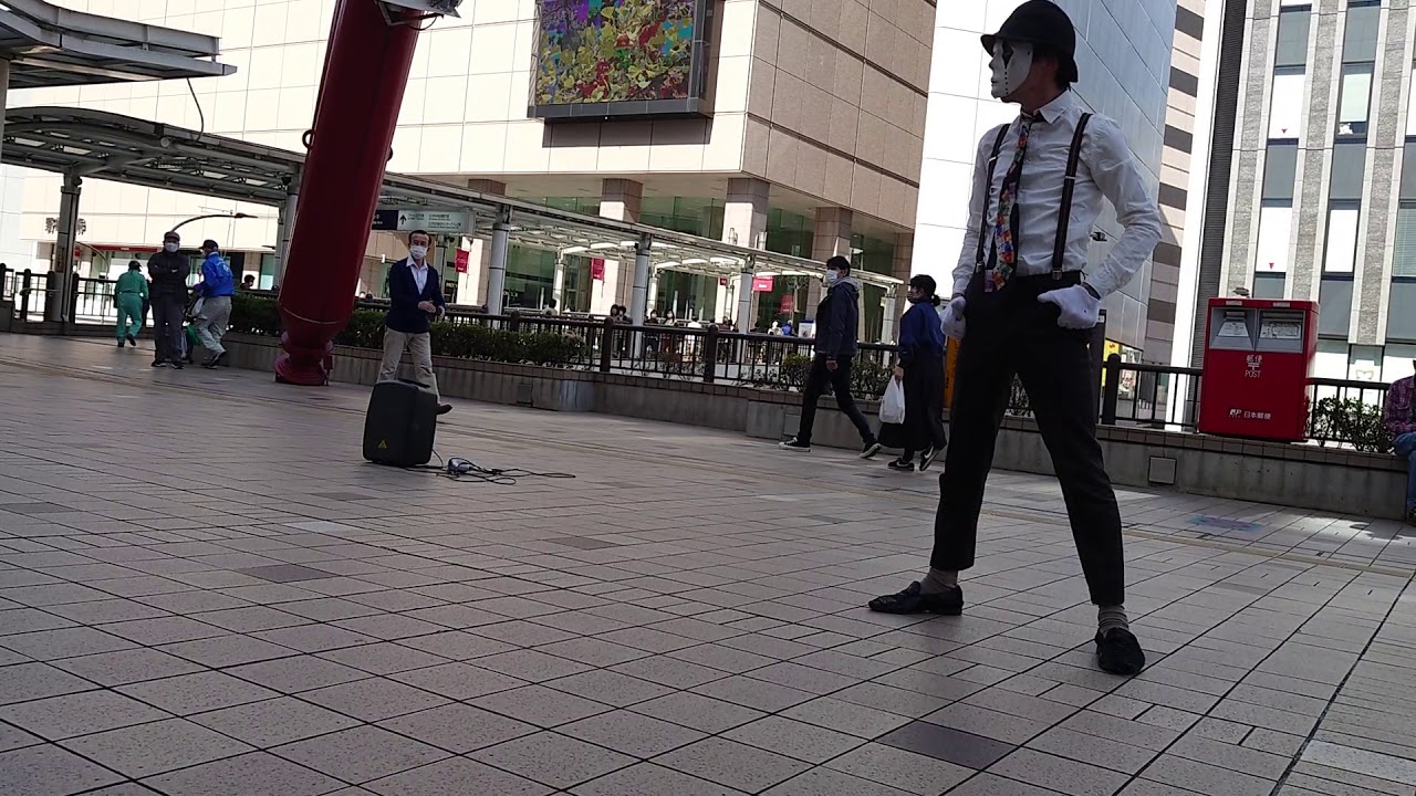 路上パフォーマンス          #さいとうりょうすけ #パフォーマンス#立川駅