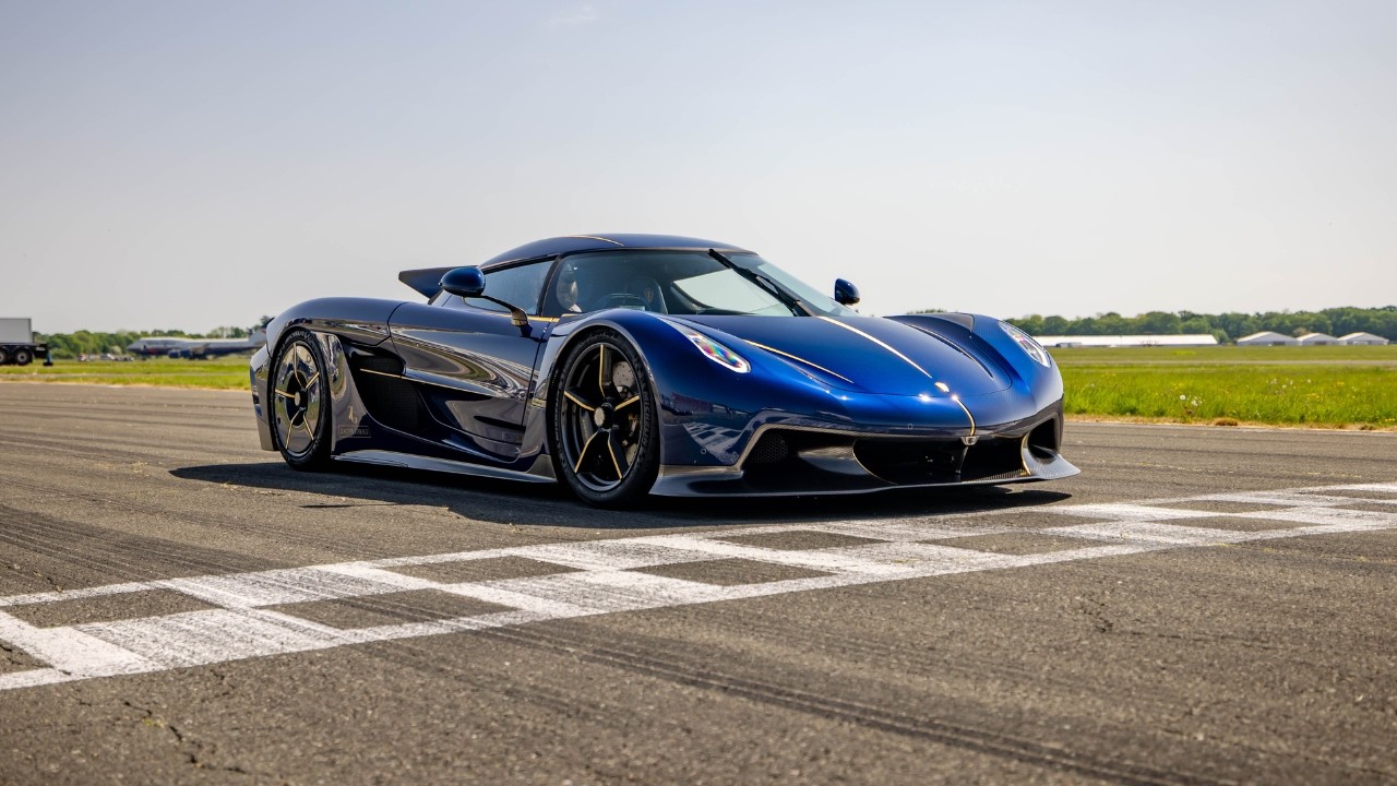 First Drive in Our Koenigsegg Jesko at the Top Gear Test Track!