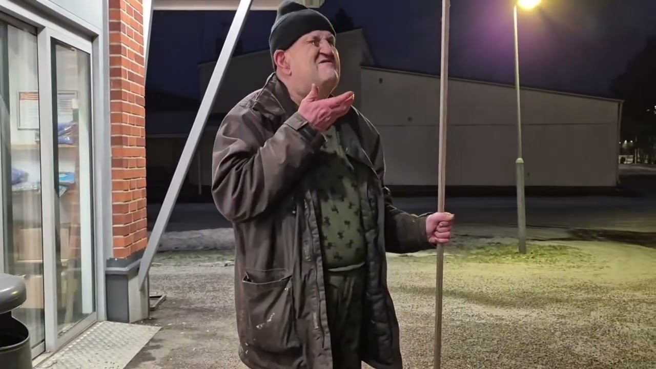 Puliukon Joulu,  Muusikko Unto Välikaton Tarina,  osa 3.