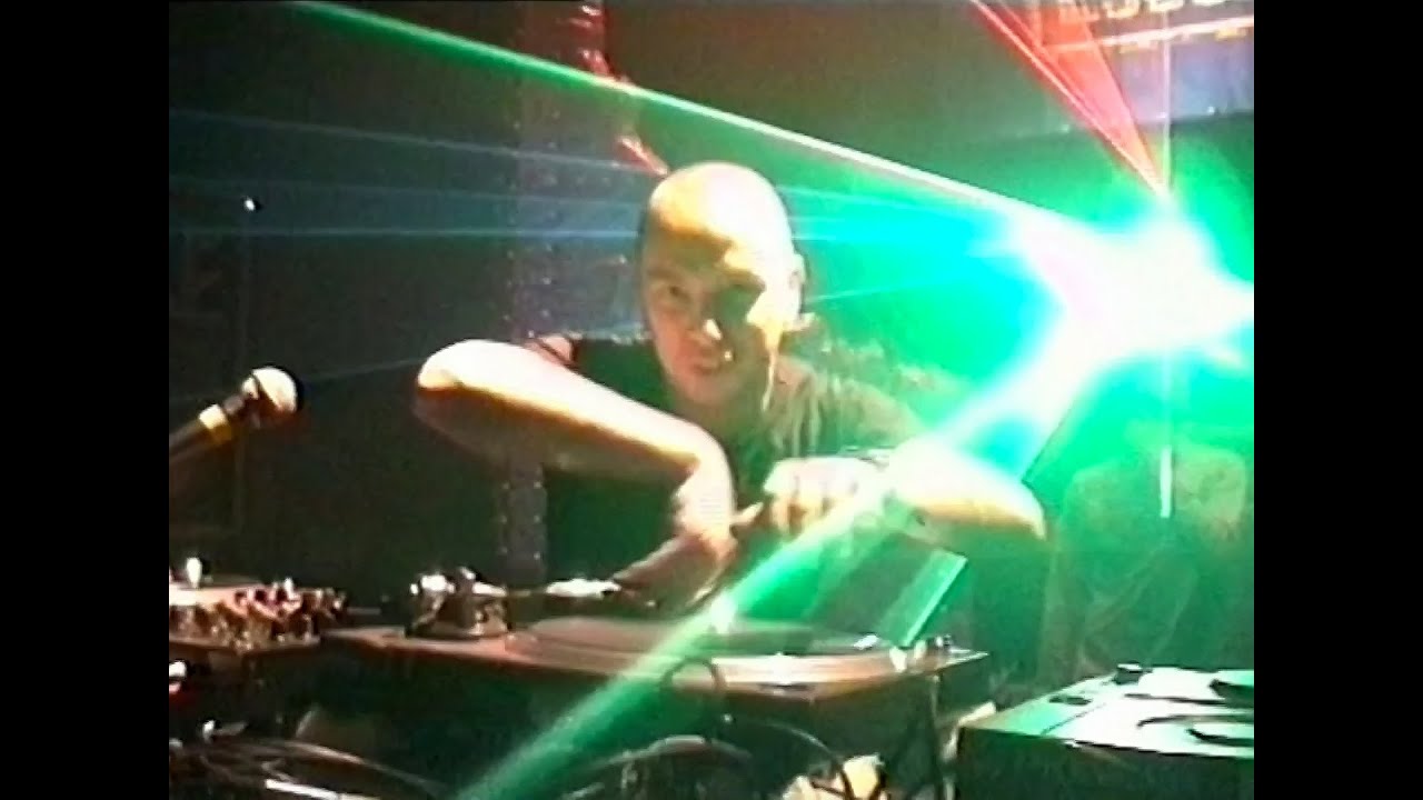 Funny House @ club Port Санкт-Петербург (28.02.1999)