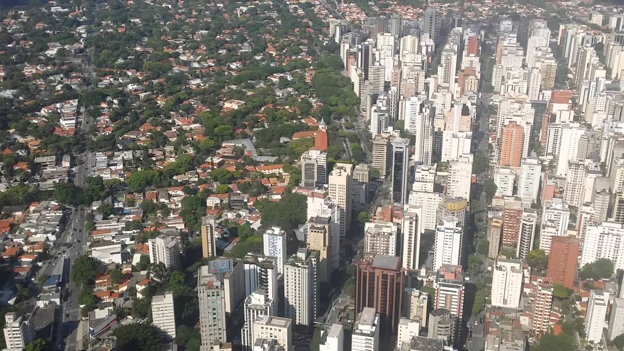 Vista aérea São Paulo - Aterrissagem Aeroporto Congonhas