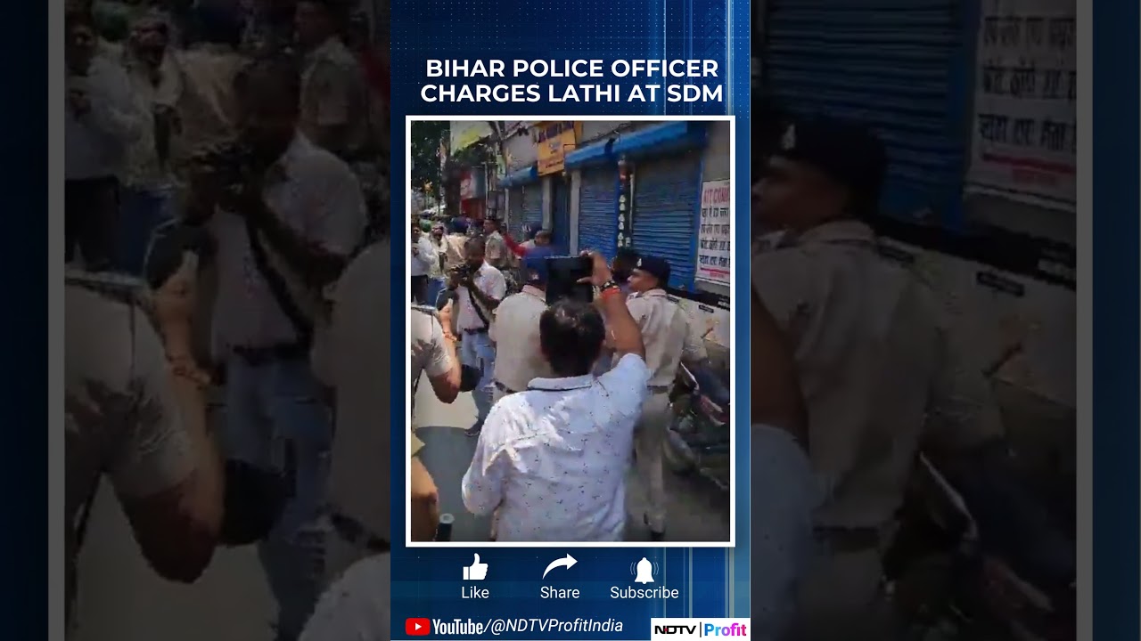 WATCH: This Bihar Police Officer Accidently Hits SDM During Lathi Charge #viral #shorts