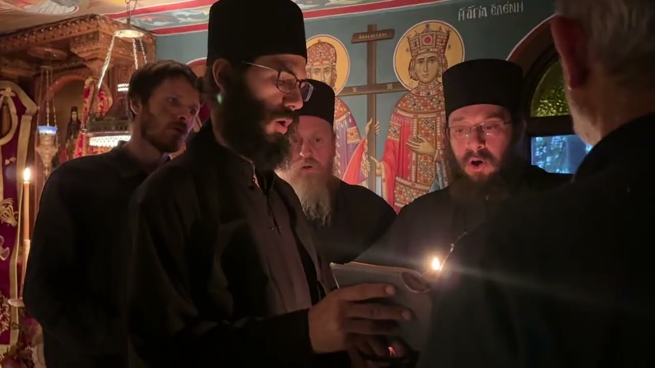 Χερουβικό Αγρυπνίας στην Μικρά Αγία Άννα Αγίου Όρους ~ Ψάλλει ο π.Θεοδόσιος Νεοσκητιότης