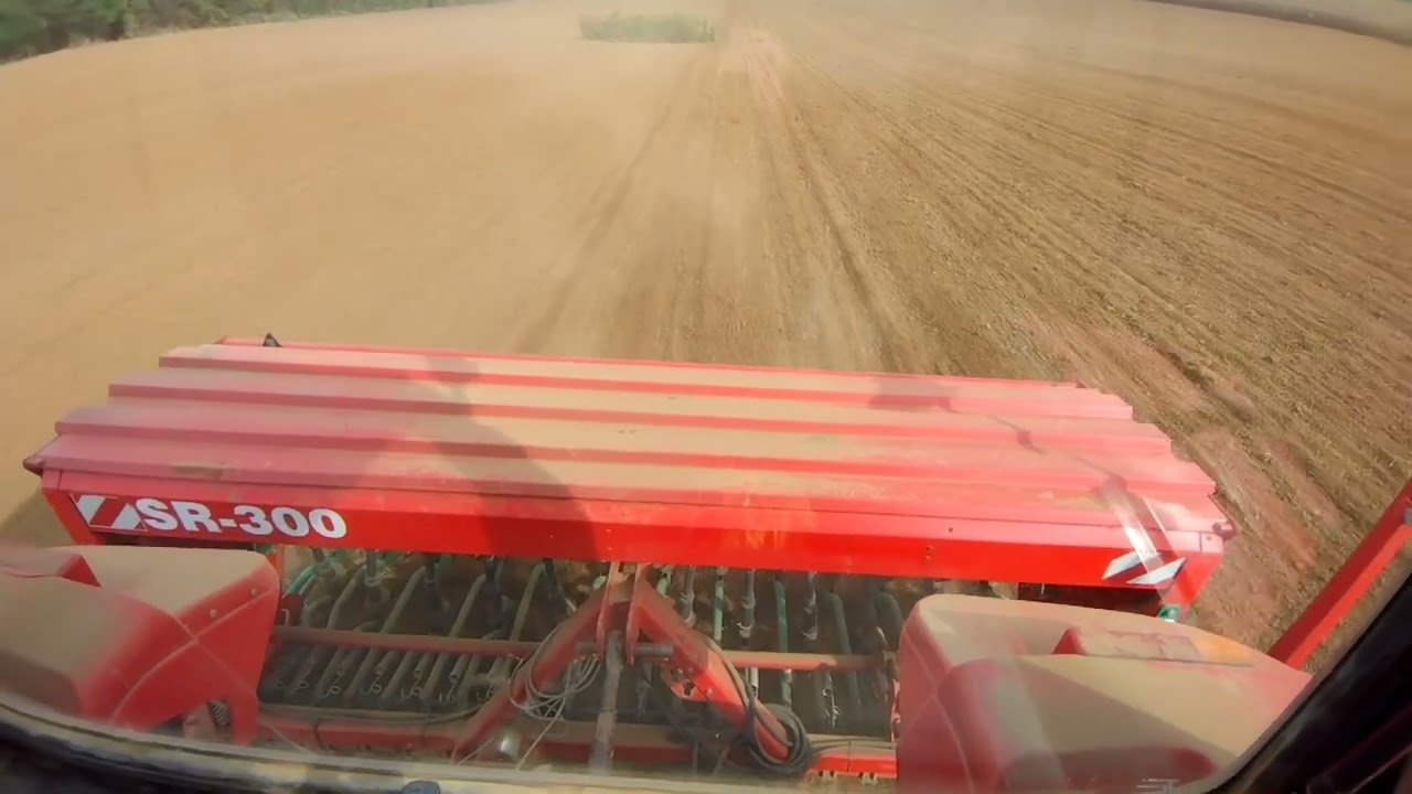 Mtz 920.3 + Agro-Masz SR-300