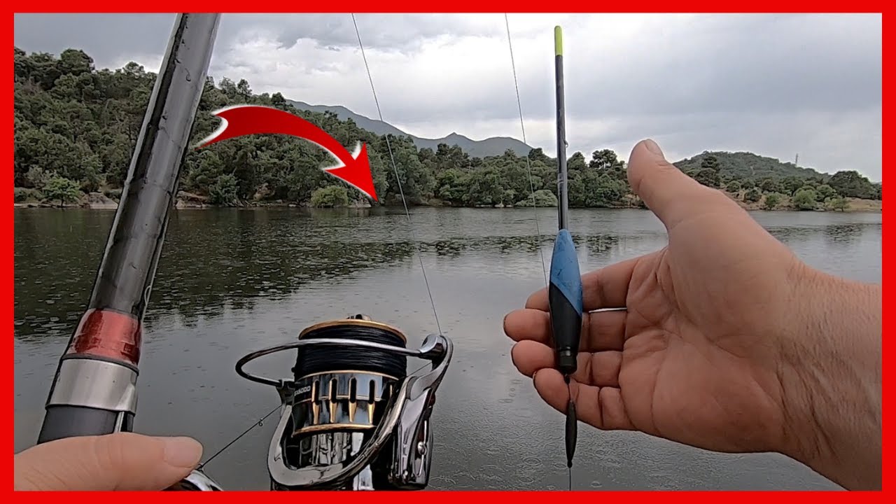 Am  pescuit la CRAP la PLUTA pe un lac de munte