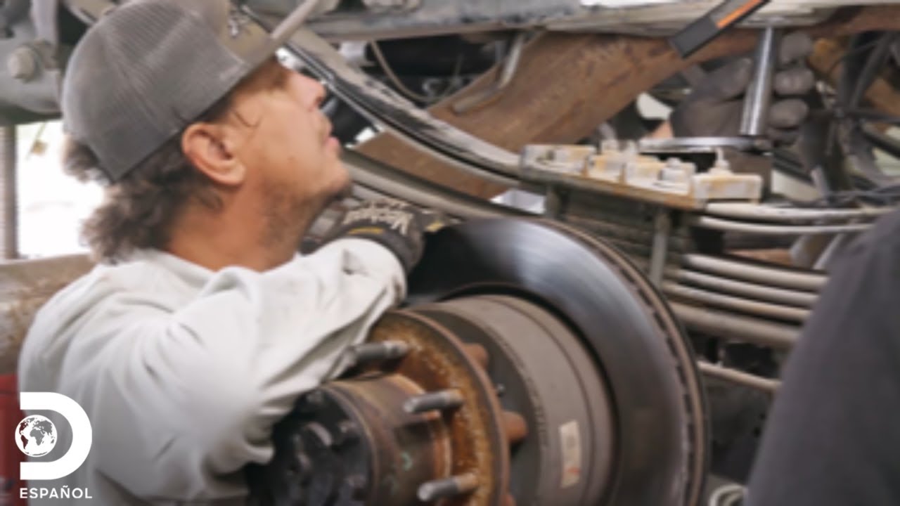 Expertos transforman potente RAM 3500 del 2018 | Texas Metal | Discovery en español