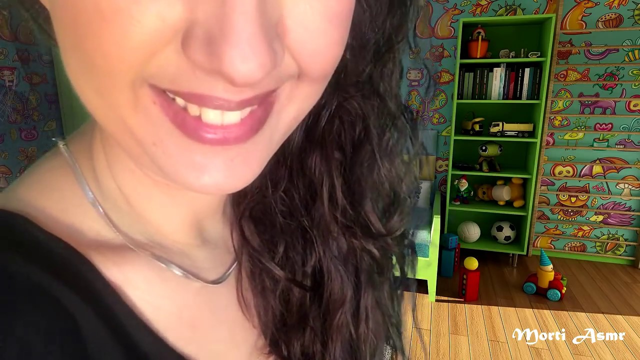 RP - TA BABYSITTER S'OCCUPE DE TOI*/ morti Asmr