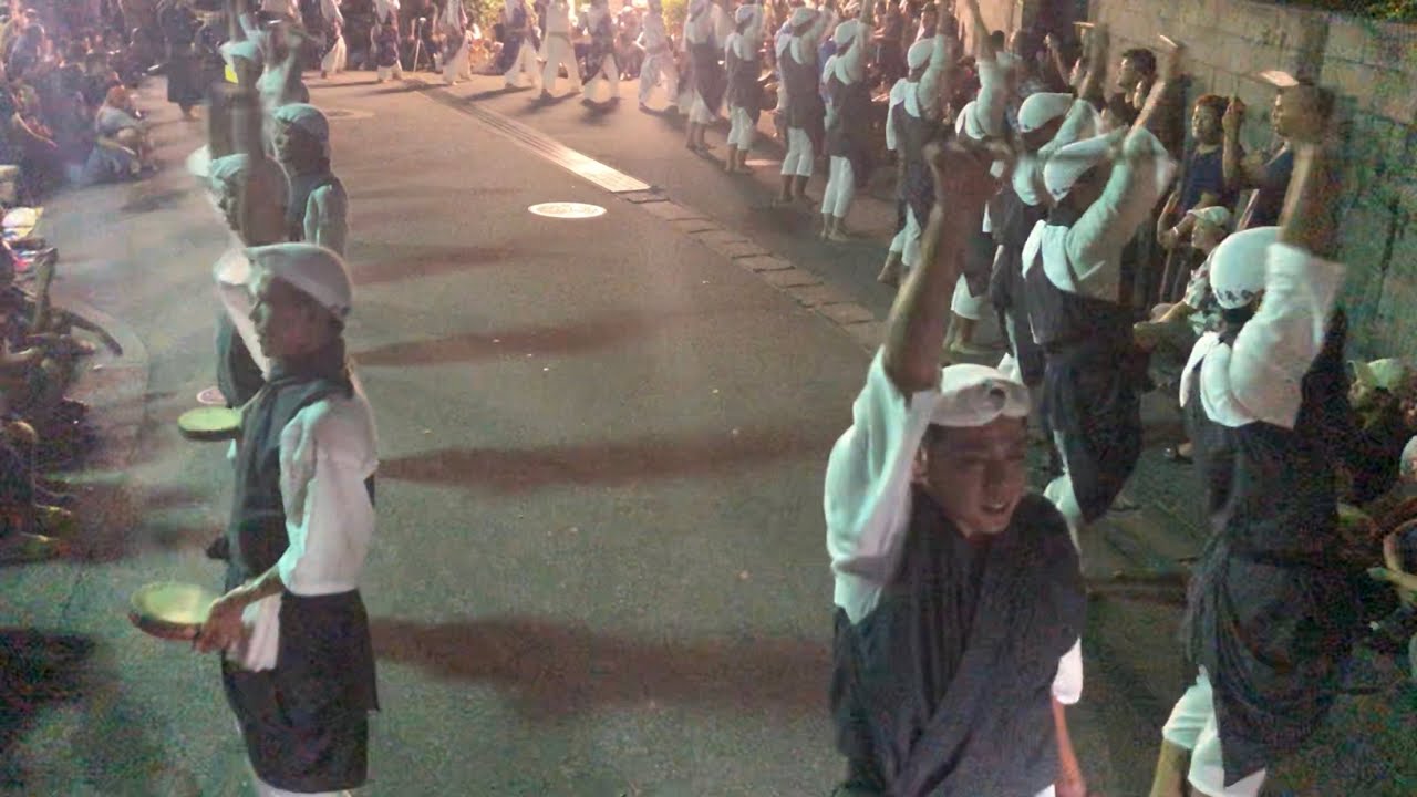 平敷屋青年会 東 2019/8/15 ウークイ(旧盆の最終日)  神屋前