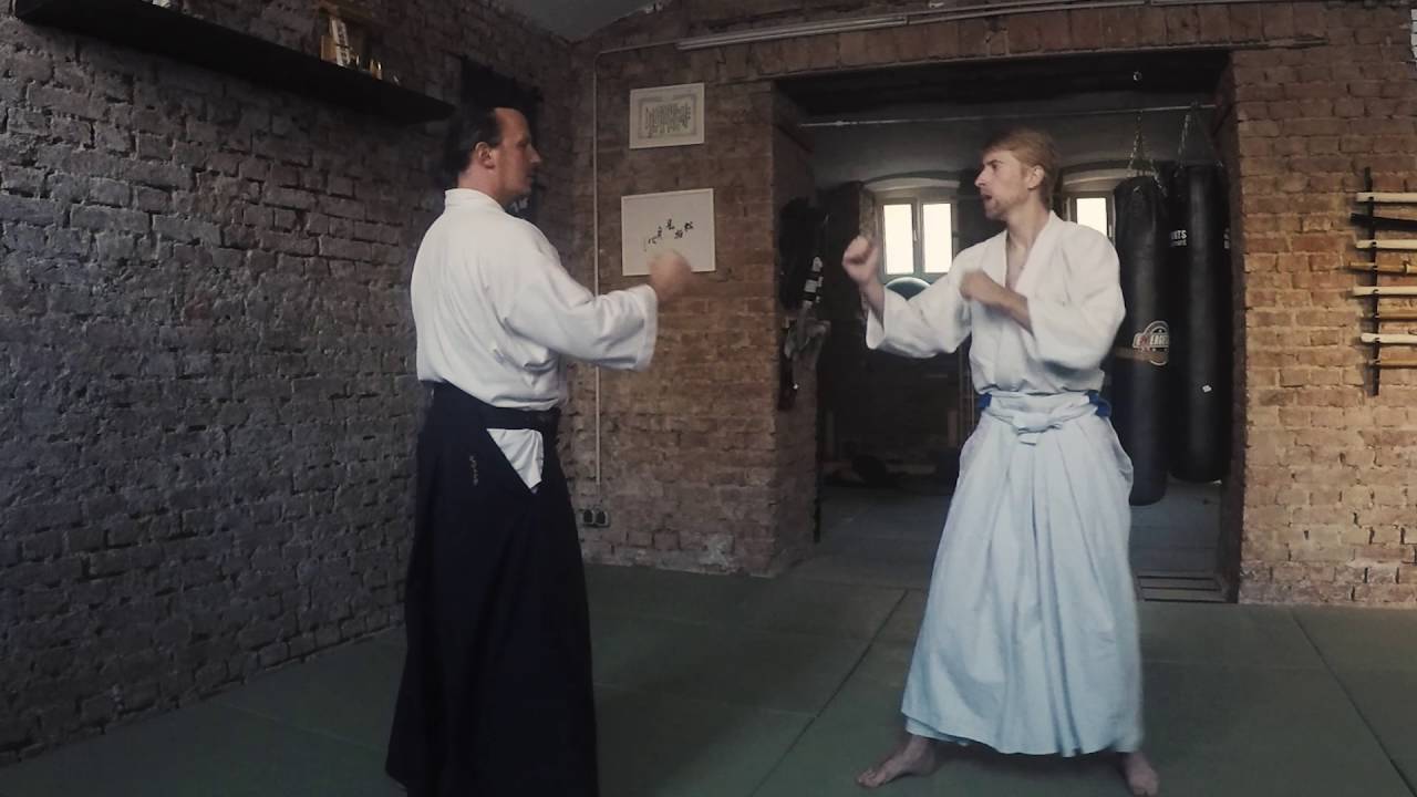 Takeda Ryu Jukempo Shodan Program Pattern I  武田流中村派技法