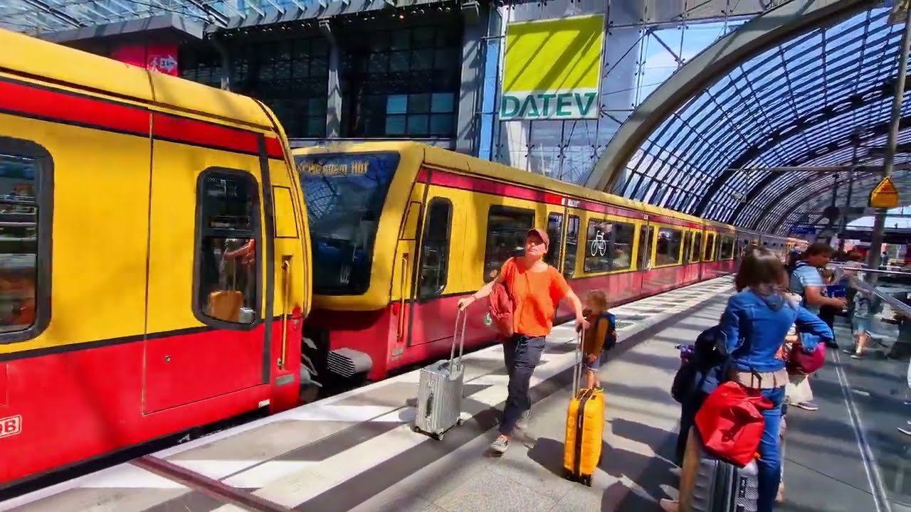 Dworzec główny w Berlinie / Hauptbahnhof Berlin