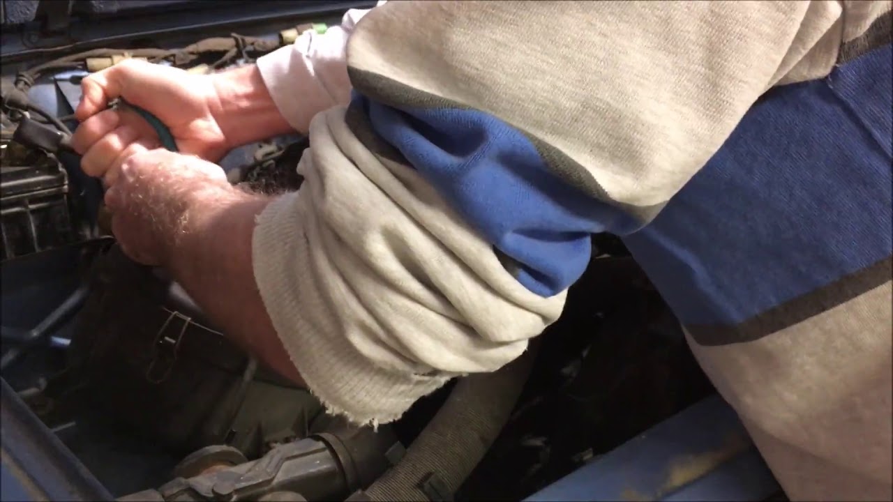 1987 Suzuki Samurai JX resurrection - Part 2, First start in 10 years