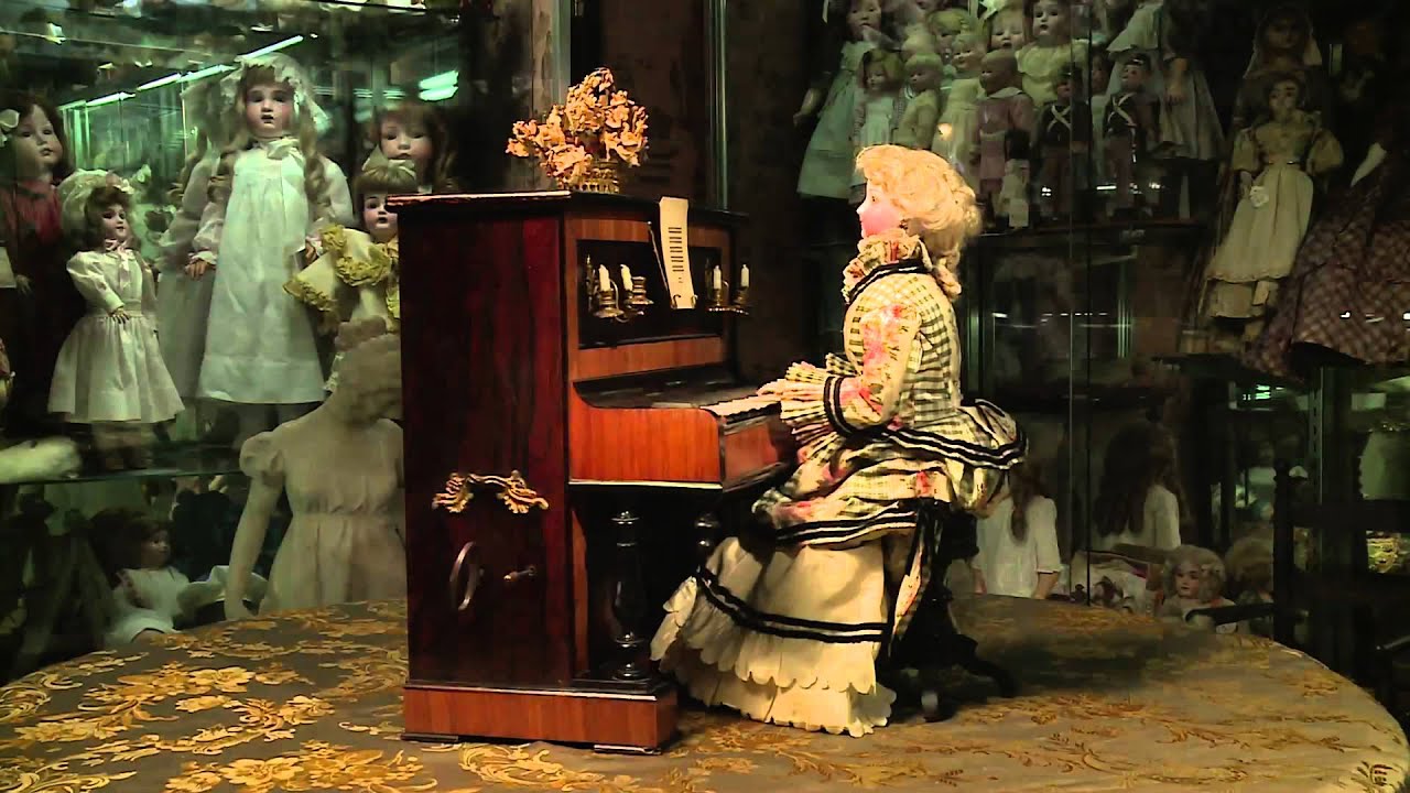 Antique Doll Store in Colorado Buying and Selling Rare Dolls Information
