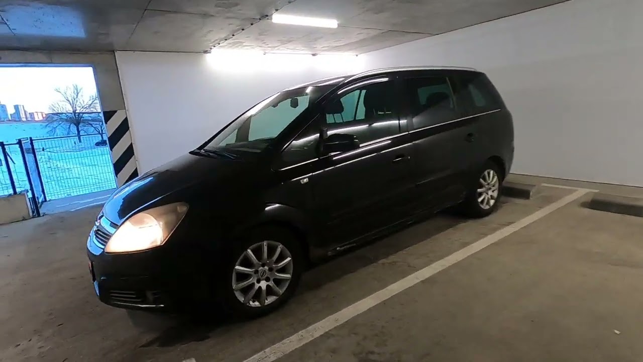 Opel Zafira B 1.9 MT (120 л.с.) 2007