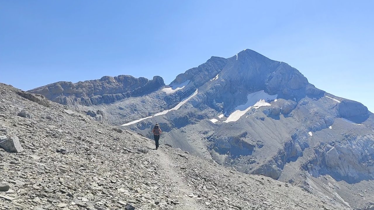 Ascension du Mont Perdu par la brèche de Roland