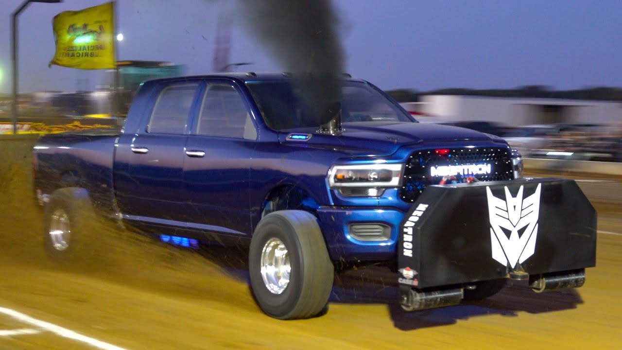 Truck Pull 2023: 3.0 Diesel Trucks. Wagler Fall Nationals. Lyons, IN.