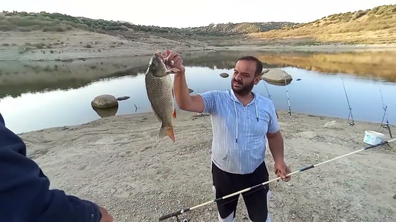 استخدمنا خلطة سحرية وقضينا على سمك البحيرة !
