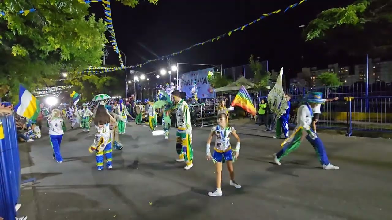 Murga Pizpiretas de Liniers en La Boca