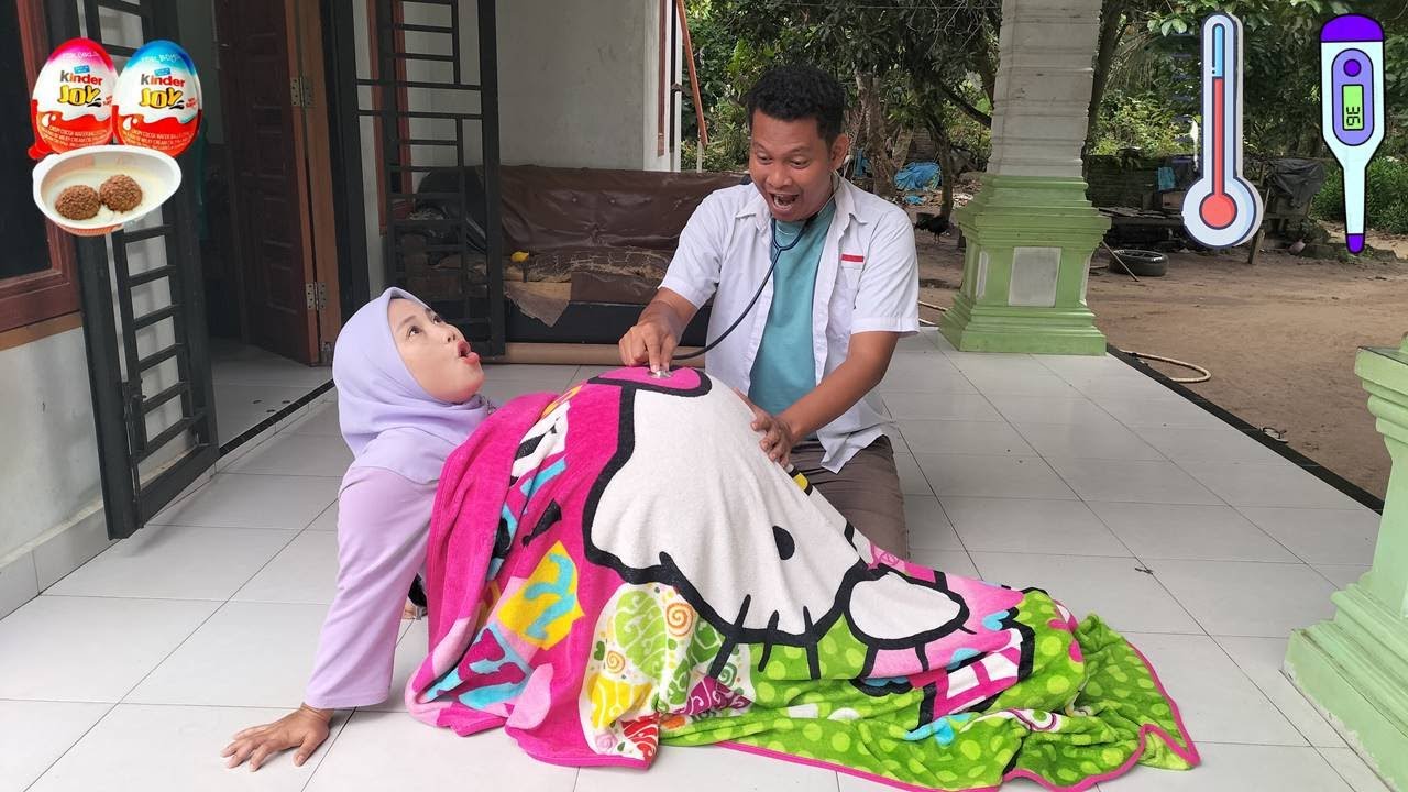 Drama Lucu 💢😱 Ibu Hamil Melahirkan Pakai Selimut Helo Kitty