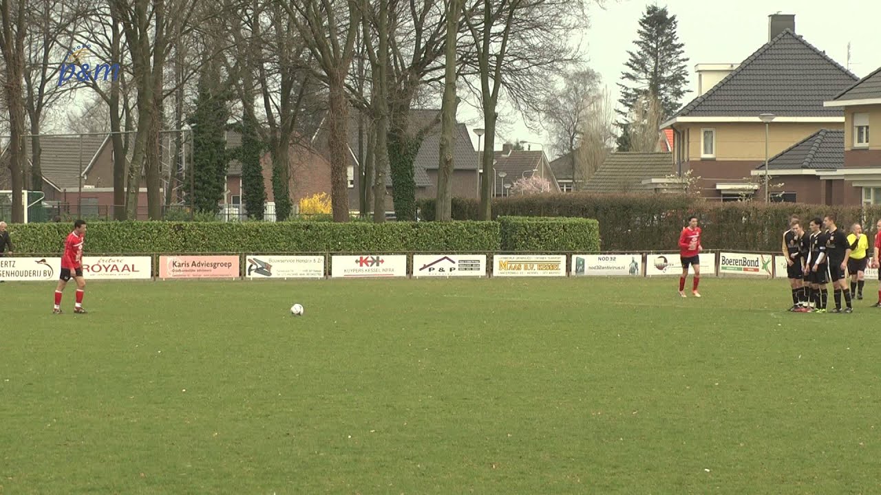 Voetbalwedstrijd Kessel - Meijel