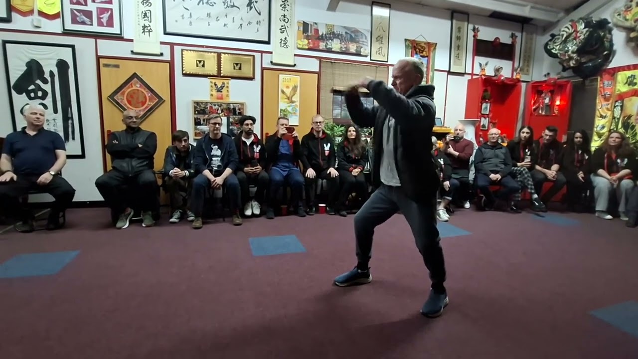 Chow Gar Southern Praying Mantis Kung Fu Demo - Sifu Paul Whitrod 