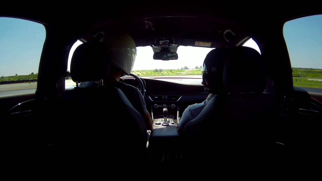 Camera Car - Alfa romeo giulia quadrifoglio - Franciacorta - RSE ITALIA