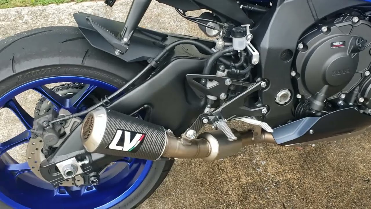 Leo Vince LV-10 w/ Cat Eliminator Link Pipe on 2022 Yamaha R1