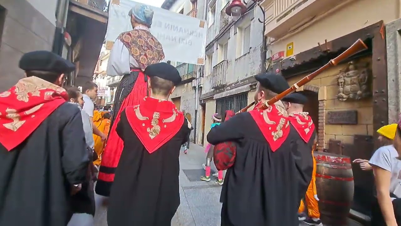 Pasacalles de los Gigantes de Hernani en Carnavales | 20 de febrero de 2023