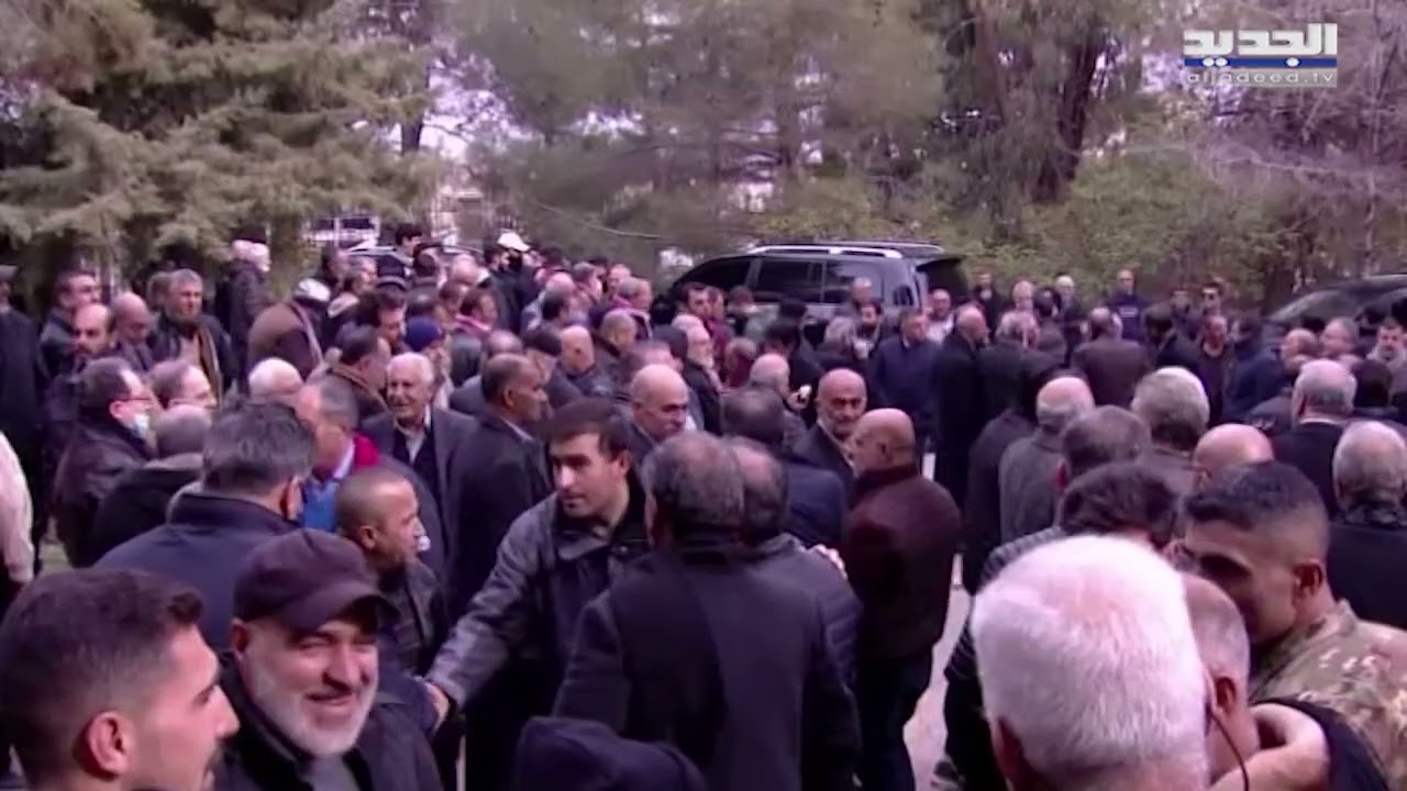 لبنان يودع الرئيس حسين الحسيني إلى مثواه الأخير وسط جموع شعبية ورسمية
