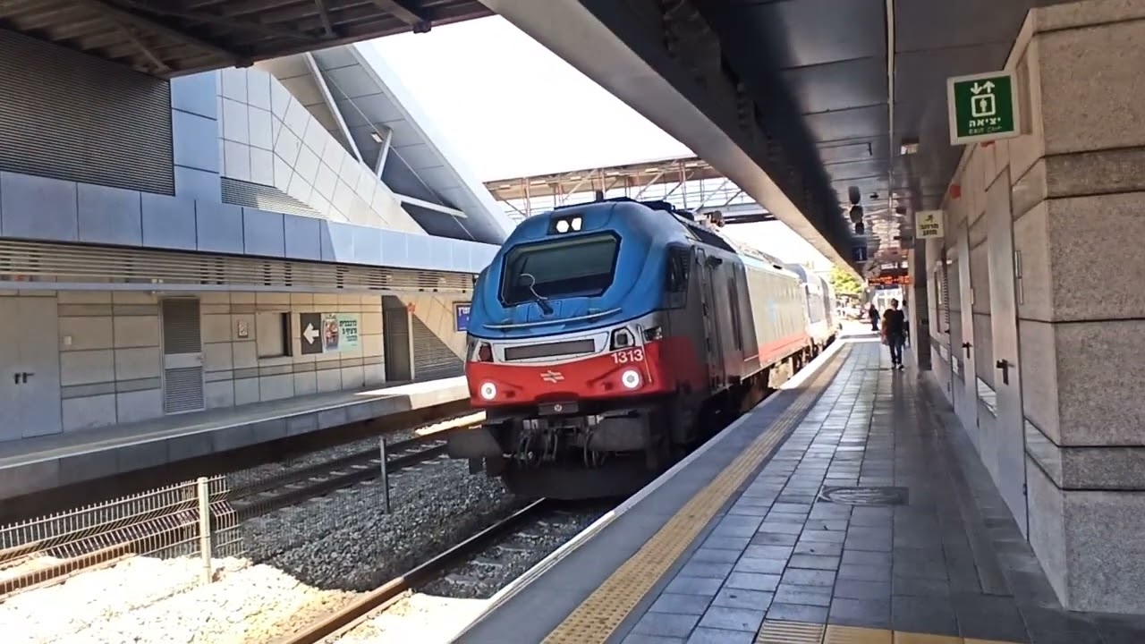 Дизель-поезд' Siemens Viaggio Light с тепловозом Euro 3200. Рейс Кармиэль — Кармель Бич!