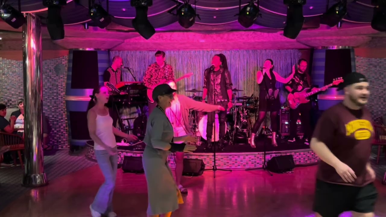 Witchy woman - Carnival Magic 2025 - Sonic Tides