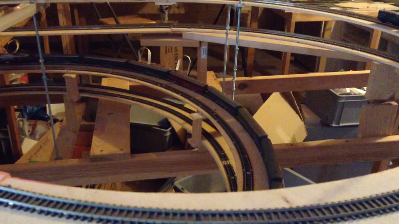 Ae 6/8 BLS Hobbytrain Steigung 1