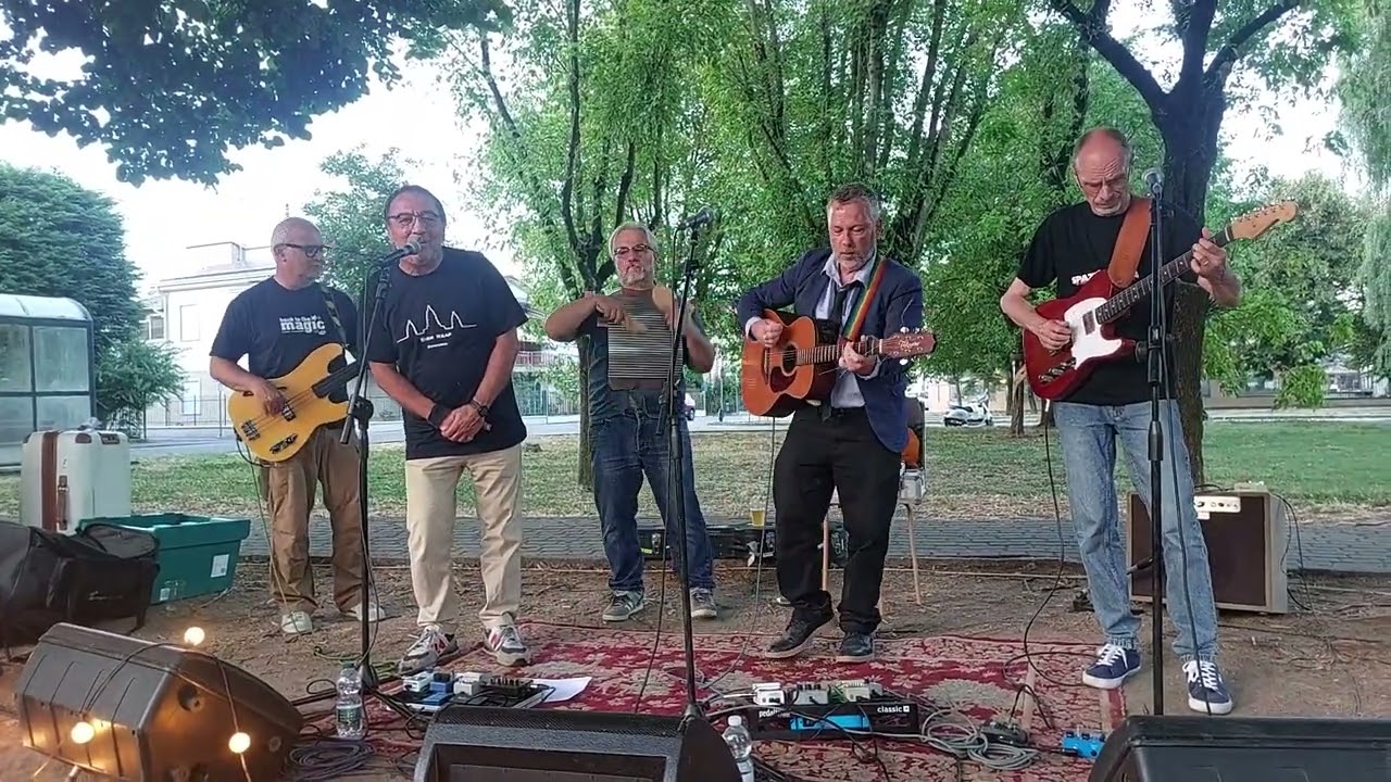 Mark Geary Feat Mandoling Brothers Trio  Just like Tom Thumb's blues (Bob Dylan Cover)