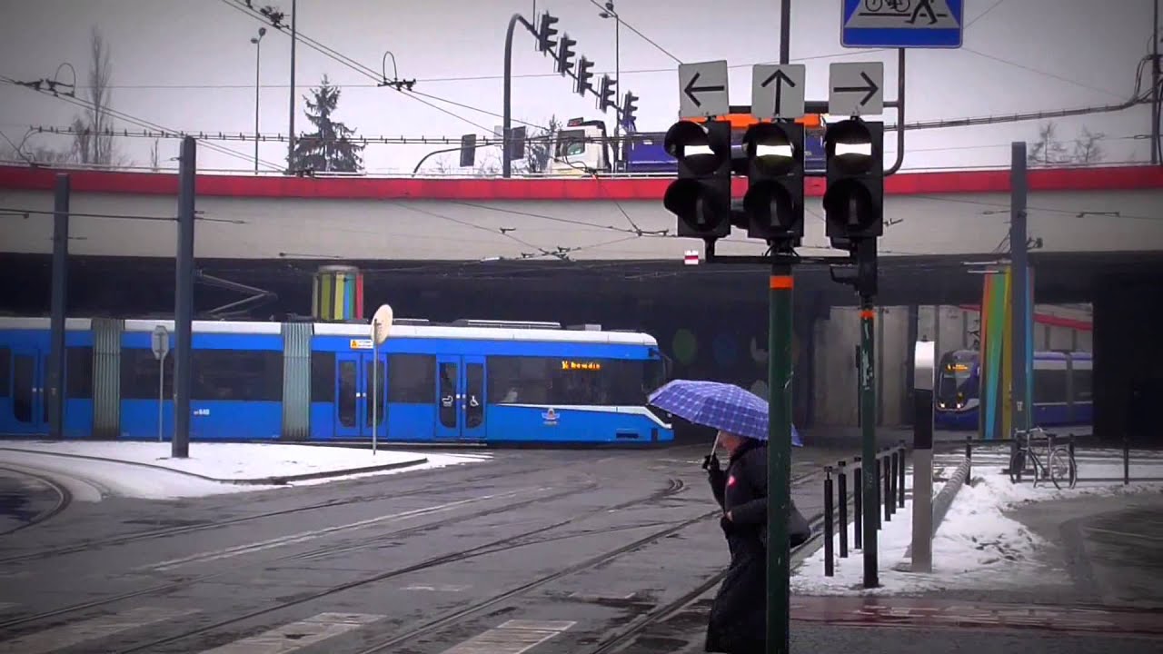 Krakowskie tramwaje w deszczowy dzień (I,2016)