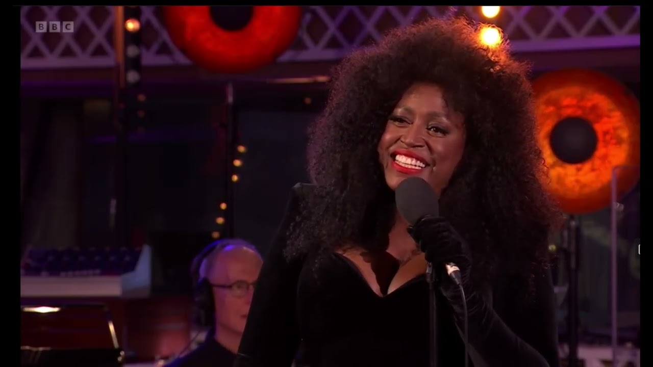 Mica Paris 2025 