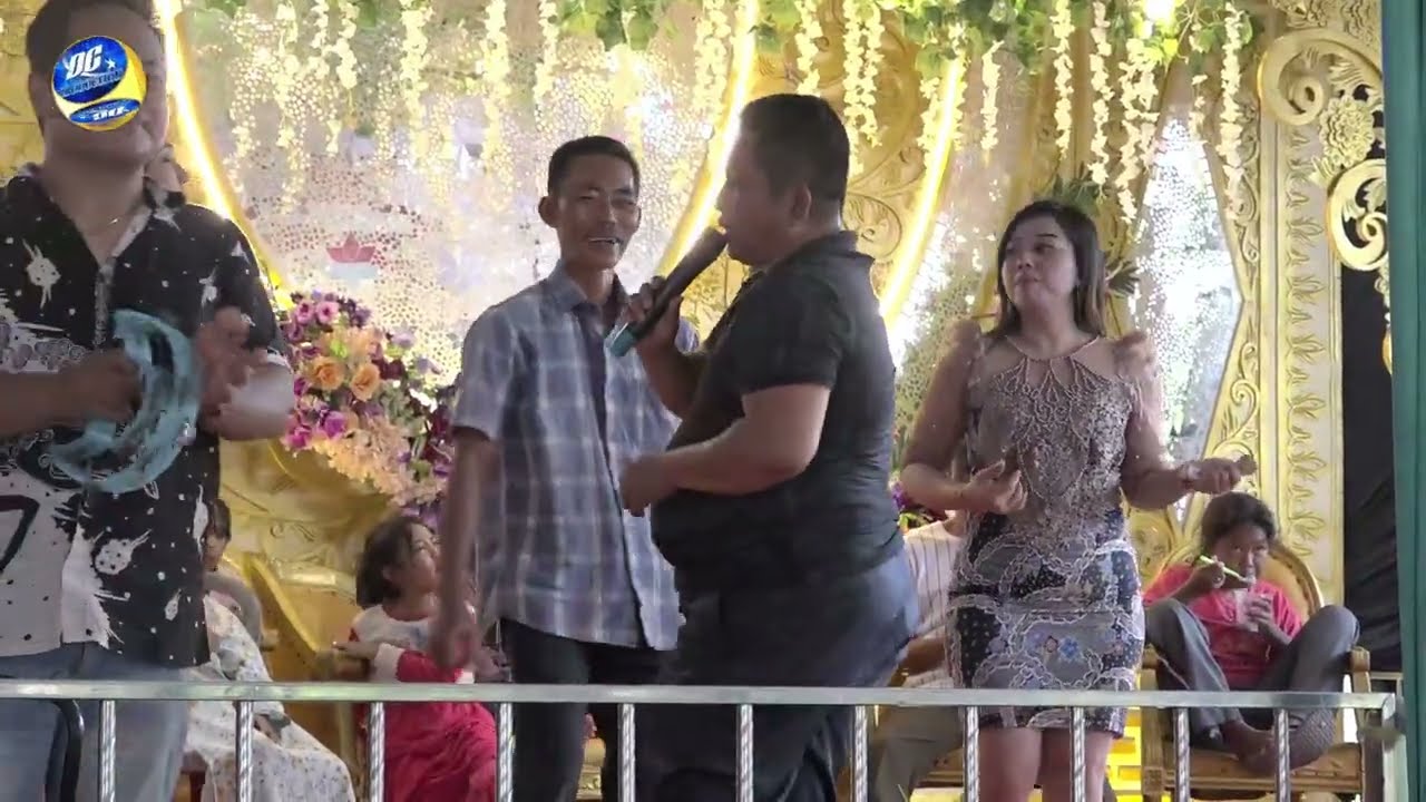 RHOMA IRAMA LAUTAN DAN API RAFIFA MUSIC DC STUDIO