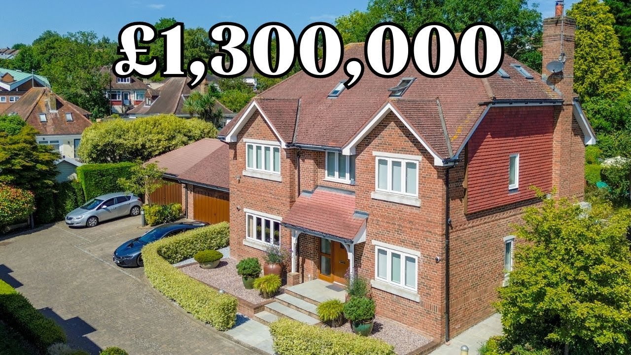 Inside a £1,300,000 Family Home in the heart of Cuffley, Hertfordshire