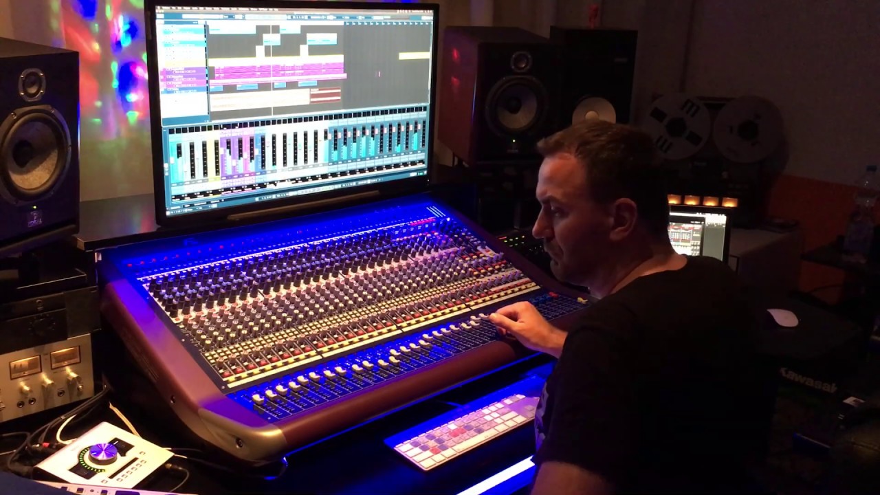 Midas Venice f32 Mixing - Jean Michel Jarre - Oxygen IV