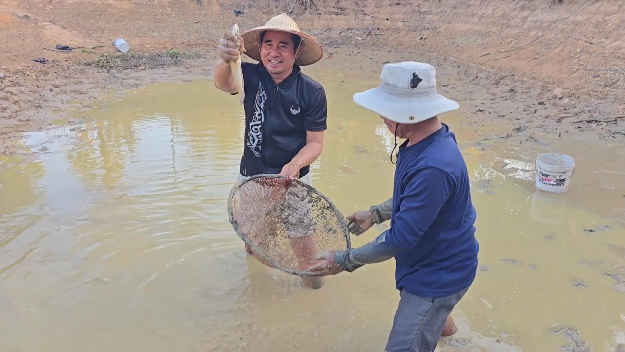 ได้ปลาดุกนาตัวใหญ่ๆ.