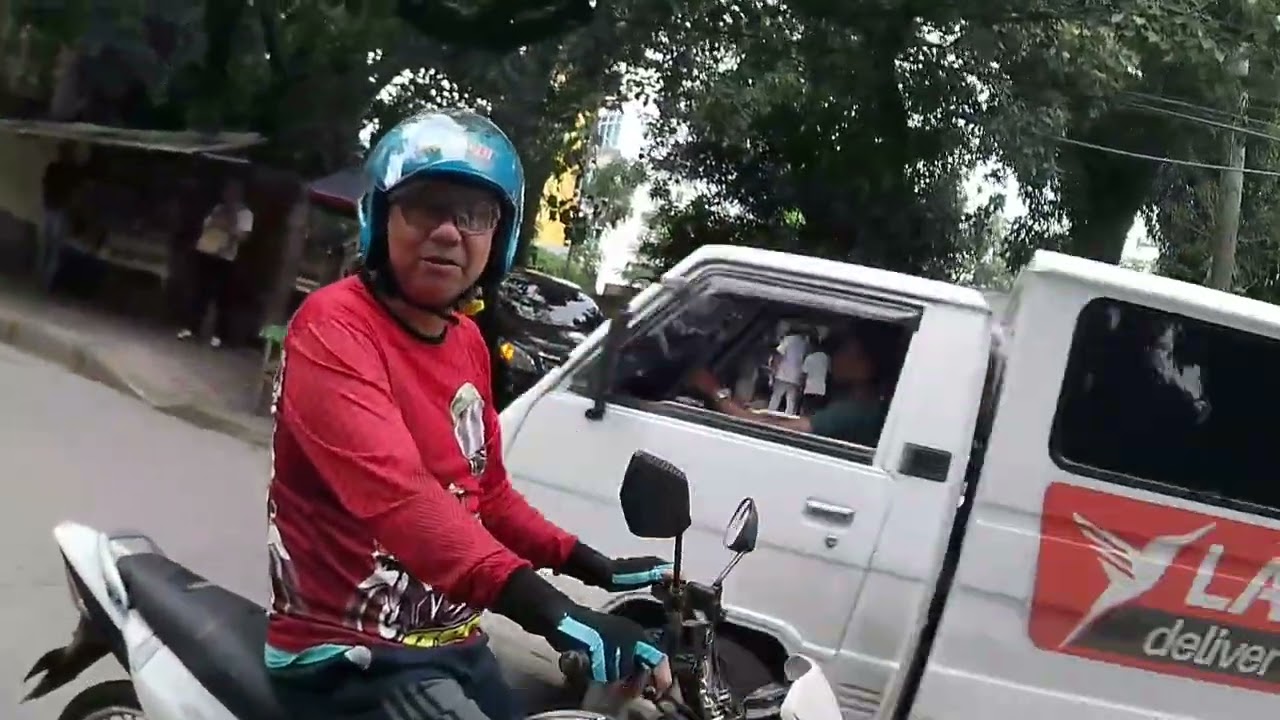 Naamong jhud ta ani, sa mga KAMOTE nga driver  🤬🤬🤬