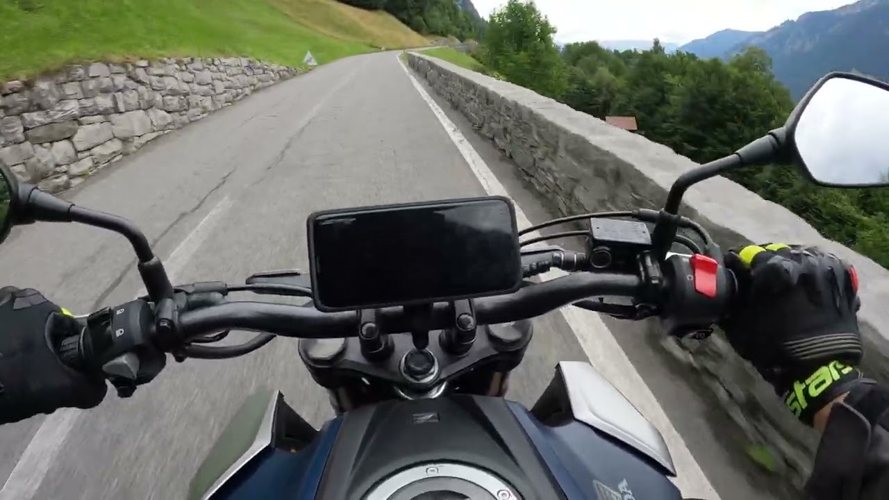 Honda CB125R 2021 Klausenpass Switzerland | 4K60