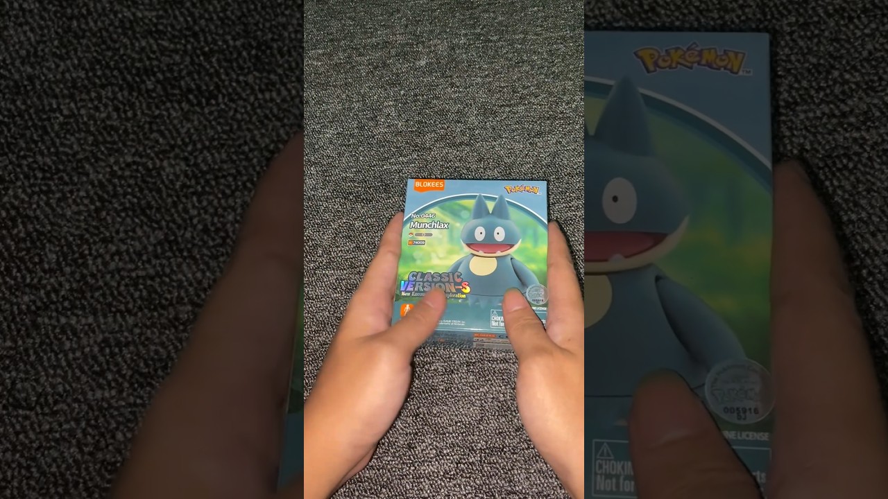 Unboxing Blokees Munchlax Pokemon Classic Version