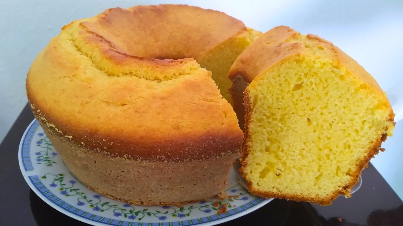 BOLO DE FUBÁ SUPER FÁCIL, RÁPIDO E FOFINHO