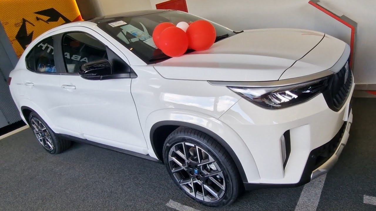 NOVO FIAT FASTBACK LIMITED EDITION 1.3 T270 AT - 2026
