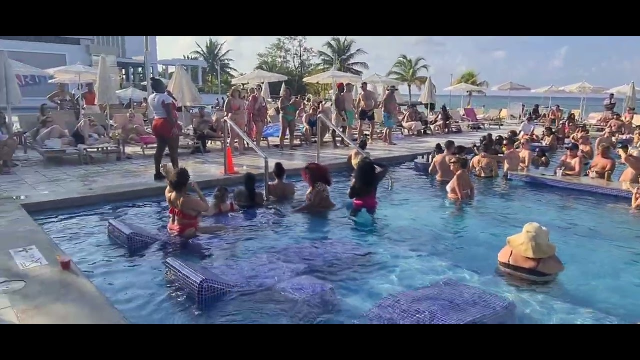 Riu Montego Bay Jamaica party walk through