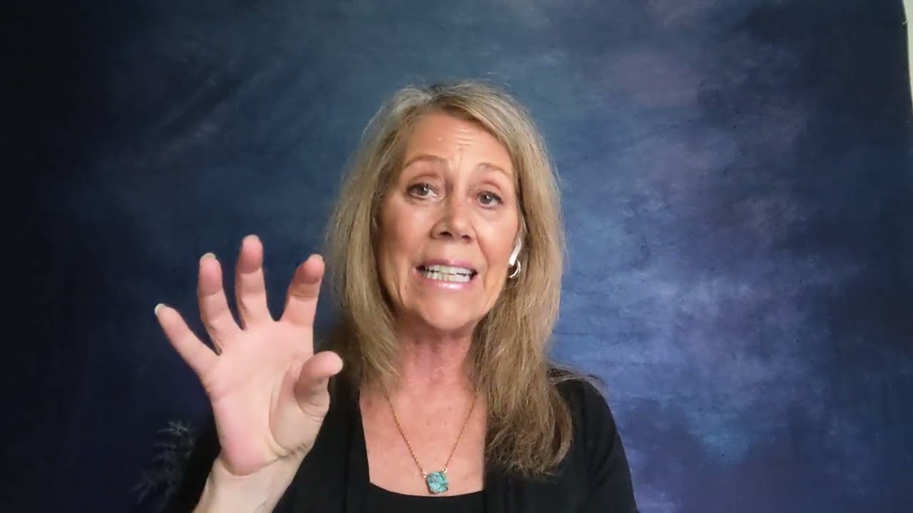 Aquarius - Awesome! Rising Into The Age of Aquarius! - May Mid-Month Guided Tarot Reading General