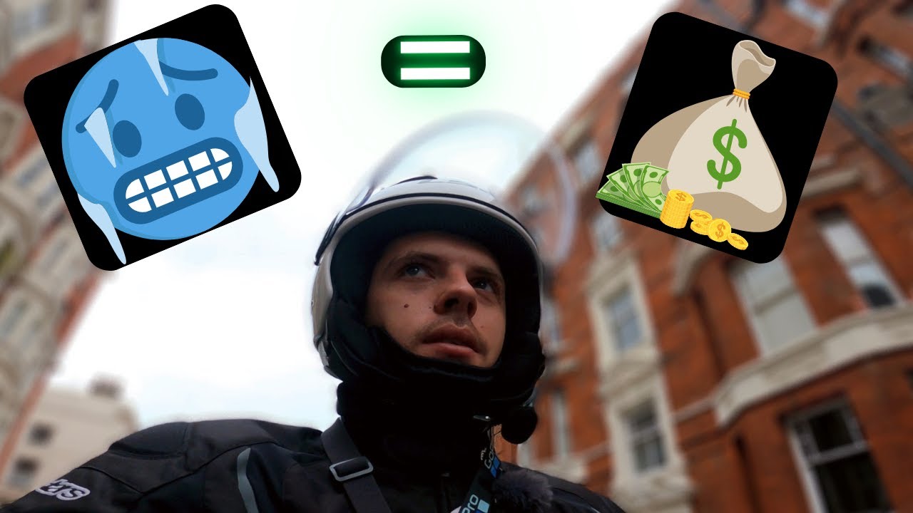 Friday Night Working For Deliveroo Earning £15+ Per Hour - WINTER = ££££