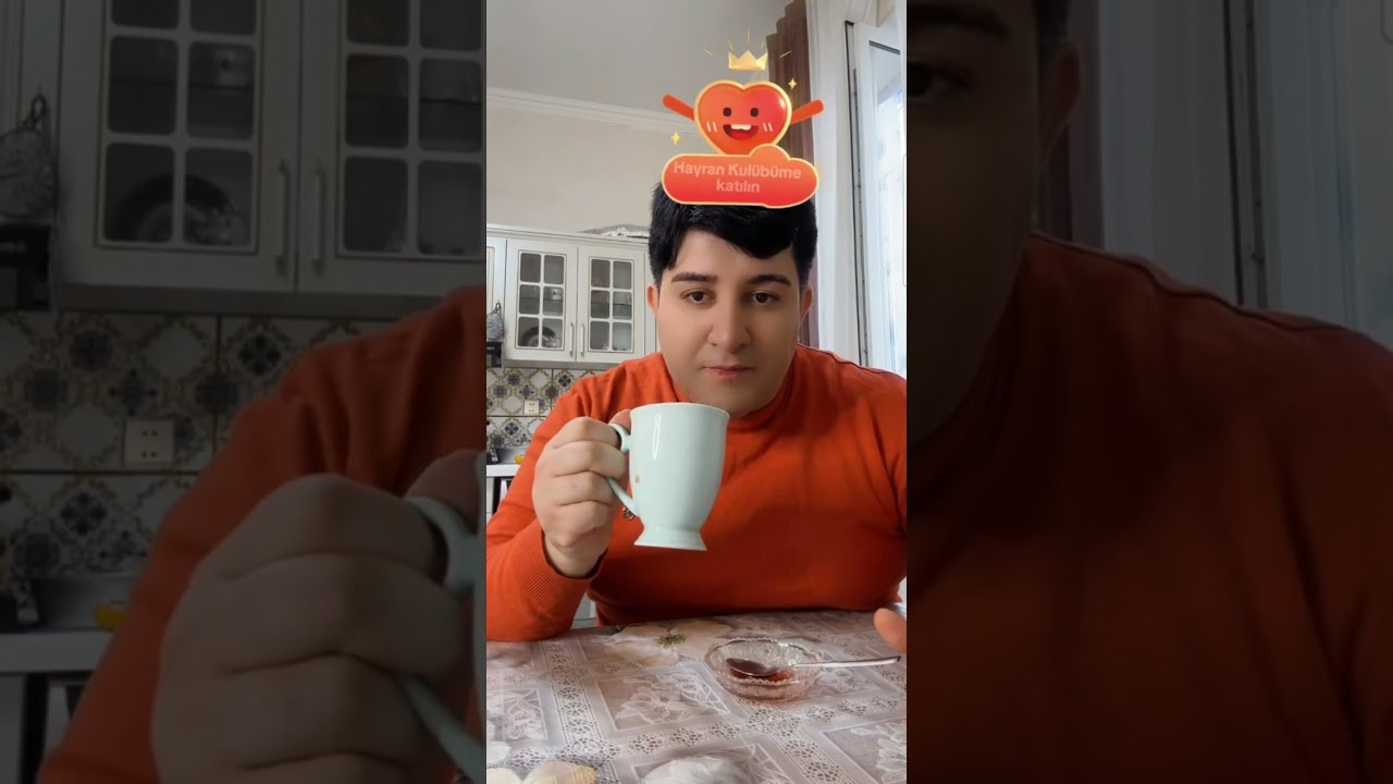 Baboş Velizara söz atdı!🤭 Bəziləri kimi divanın üstündə oynamıram, meymunluq etmirəm😃😄😄😄😄🤣🤣