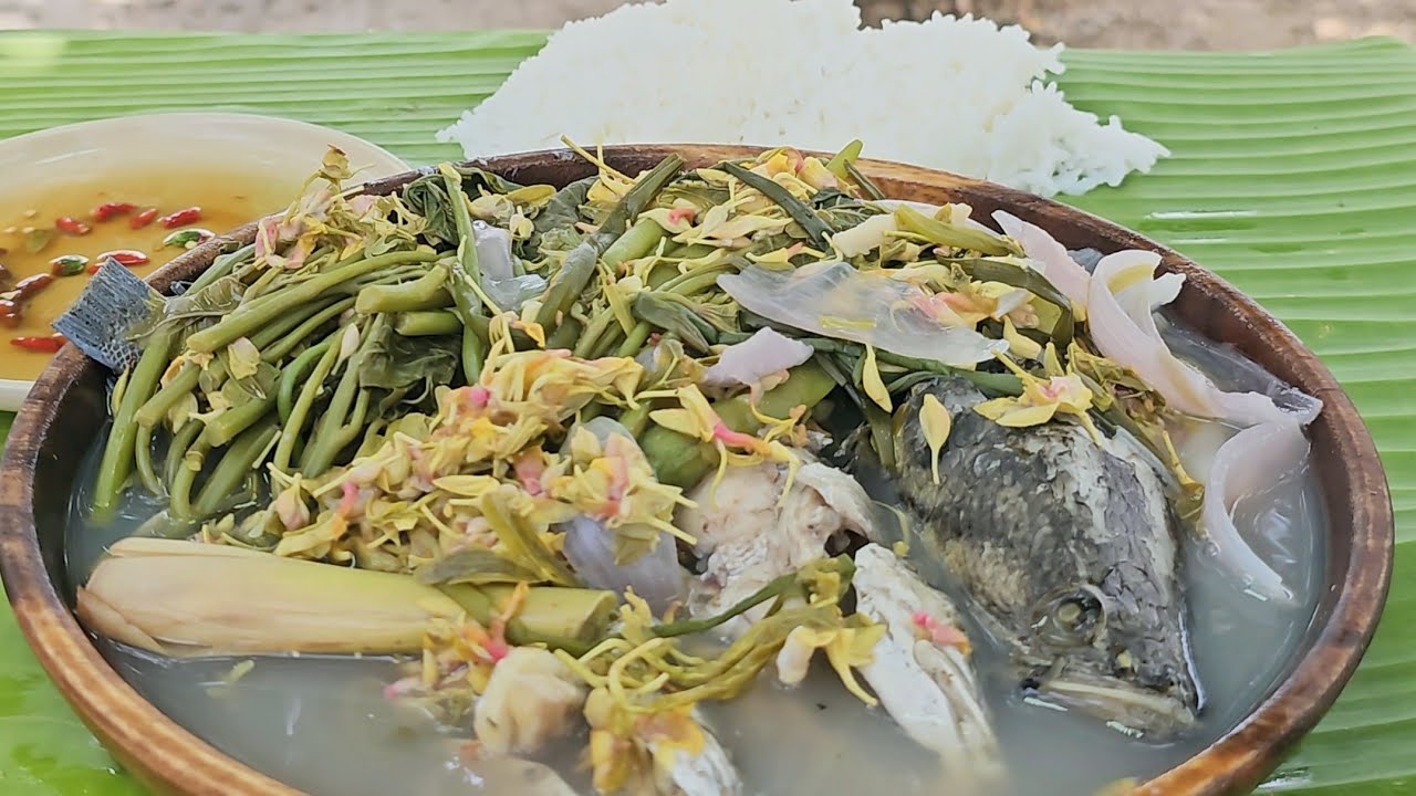 SINIGANG NA DALAG SA BULAKLAK NG SAMPALOK | PAGKAING BUKID | OUTDOOR COOKING |Team AgustinTV